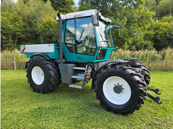 טרקטור חקלאי Fendt Xylon 524 Ez. 2003 50kmh 7900 Stunden Traktor Schlepper 522 520: תמונה 3