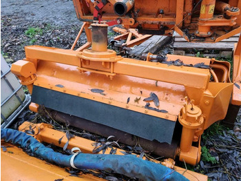 מכסחת תבואה/ עשבים MULAG