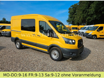 כלי רכב מסחרי עם לוח FORD Transit