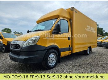 כלי רכב מסחרי עם תיבה IVECO Daily