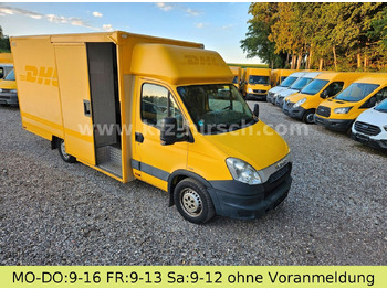 כלי רכב מסחרי עם תיבה IVECO Daily
