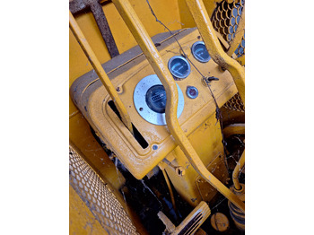 מעמיס זוחל Massey Ferguson MF200: תמונה 2