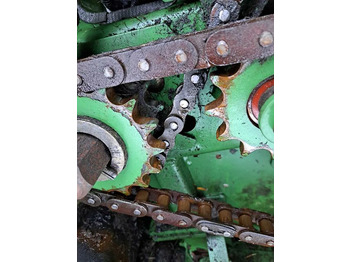 מכונת צרור עגולה Prasa rolująca John Deere 854: תמונה 3