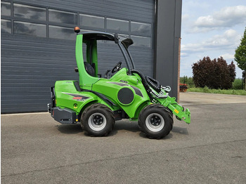 מעמיס רצועות קומפקטי Avant 635i Rental mini-shovel: תמונה 2
