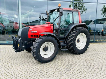 טרקטור חקלאי VALTRA 6850