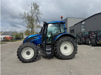 טרקטור חקלאי VALTRA N134
