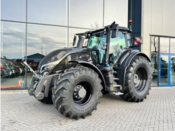 טרקטור חקלאי VALTRA