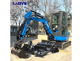 מיני מחפר KUBOTA