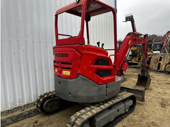 מיני מחפר VOLVO ECR25D