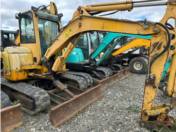 מיני מחפר YANMAR