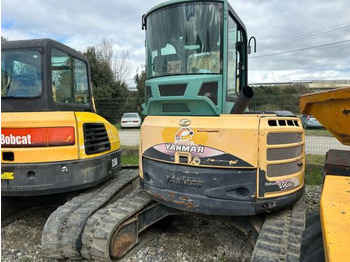 מיני מחפר YANMAR