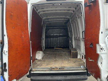 כלי רכב מסחרי עם לוח Iveco 35-180 35s18 11M3: תמונה 5 כלי רכב מסחרי עם לוח Iveco 35-180 35s18 11M3: תמונה 5