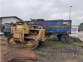 מניח צינורות CATERPILLAR D4