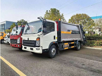 משאית אשפה SINOTRUK