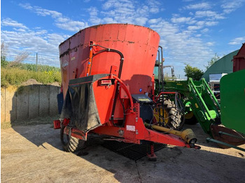 עגלת מערבל מספוא KUHN