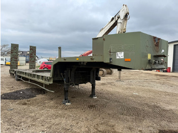 סמיטריילר עם מטען נמוך ACTM