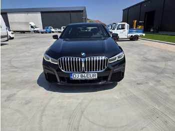 סדאן BMW