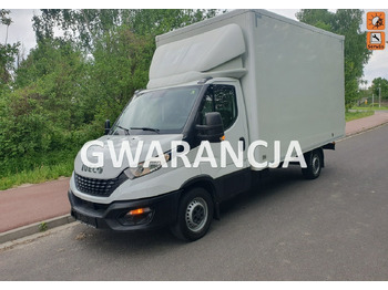 כלי רכב מסחרי עם תיבה IVECO Daily 35s14
