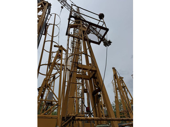 עגורן מגדל LIEBHERR