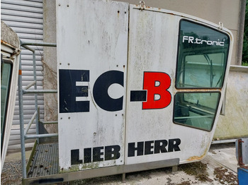 עגורן מגדל LIEBHERR