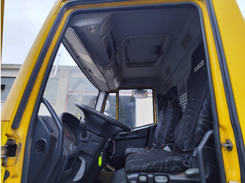 משאית מנוף IVECO EUROCARGO 120E28P: תמונה 2