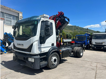 משאית מנוף IVECO EuroCargo