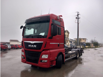 מוביל מכולות/ משאית החלפת גוף MAN TGX 26.440