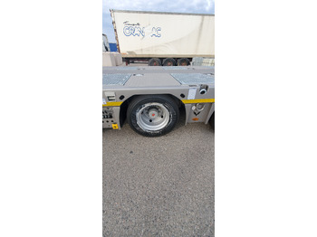 חָדָשׁ סמיטריילר עם מטען נמוך עבור הובלה של מכונות כבדות YALCIN EXTENSIBLE AVEC TABLE ELEVATRICE: תמונה 5