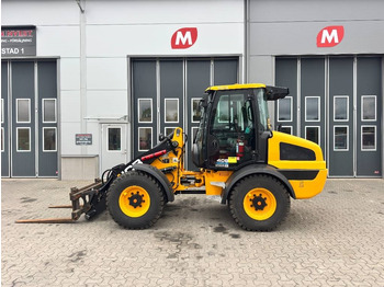 מעמיס גלגלים JCB 409