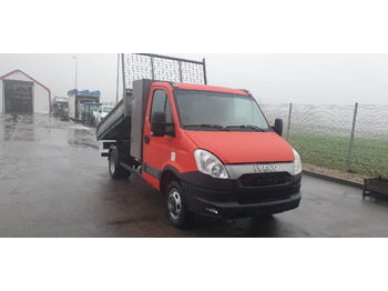 כלי רכב מסחרי מזהיר IVECO Daily 35c13