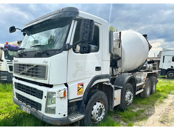 משאית מערבלת בטון VOLVO FM