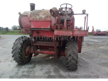 הַחכָּרָה MASSEY FERGUSON MOISSONNEUSE BATTEUSE 500 MASSEY FERGUSON MOISSONNEUSE BATTEUSE 500: תמונה 3