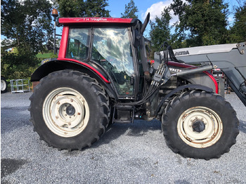 טרקטור חקלאי VALTRA N121