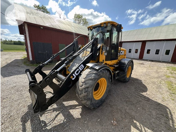 מעמיס גלגלים JCB