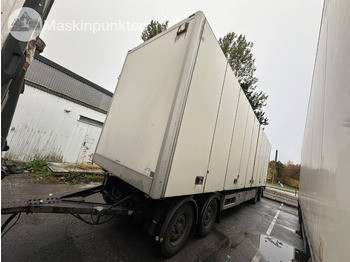 קרון נגרר בתיבה סגורה NÄRKO