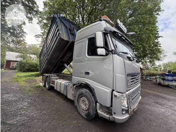 משאית הרמת וו VOLVO FH16 660