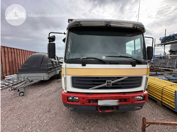משאית תיבה Volvo FL 6: תמונה 2