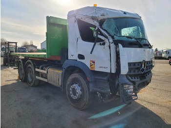 משאית צד נופל/ שטוחה MERCEDES-BENZ Arocs 2640