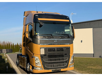 יחידת טרקטור VOLVO FH 460