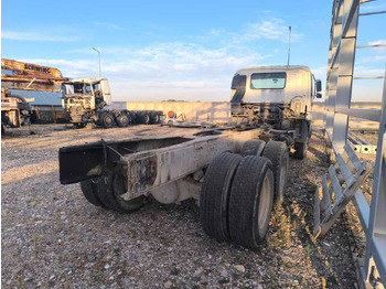 משאית עם שלדת תא Isuzu 2.8 CXZ 81: תמונה 5