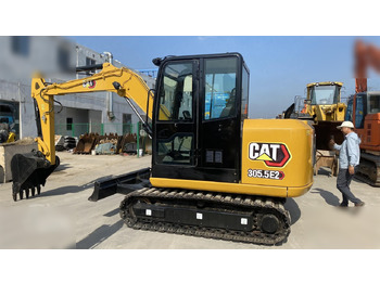 מיני מחפר CATERPILLAR 305.5E