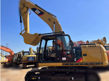 מחפר סורק CATERPILLAR 320D