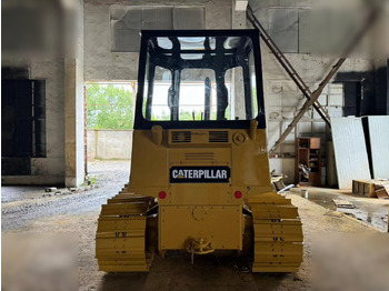דחפור CATERPILLAR D4C: תמונה 3