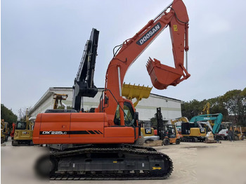 מחפר סורק DOOSAN DX225LC