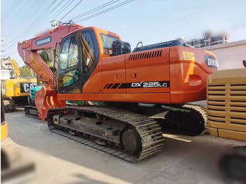 מחפר סורק DOOSAN DX225LC