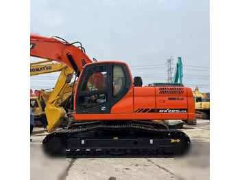 מחפר סורק DOOSAN DX225 LCA: תמונה 4