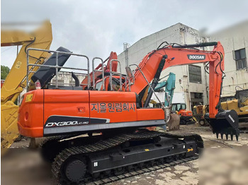 מחפר סורק DOOSAN DX300LC