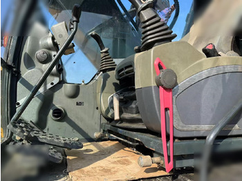 מחפר סורק HYUNDAI ROBEX 220 LC-9S: תמונה 5
