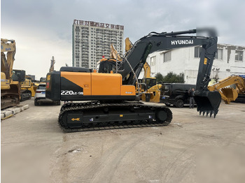 מחפר סורק HYUNDAI ROBEX 220 LC-9S: תמונה 3 מחפר סורק HYUNDAI ROBEX 220 LC-9S: תמונה 3