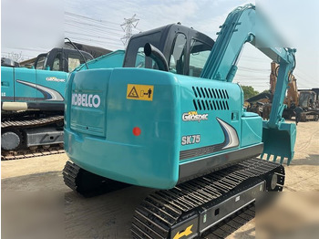 מחפר סורק KOBELCO SK75-8: תמונה 4